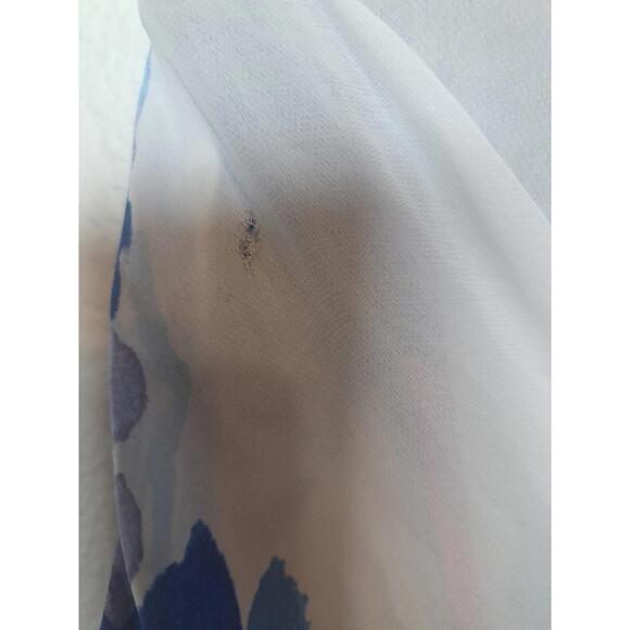 Banana Republic Women's Shirt L White/Blue Floral Water Color Sheer Long Sleeve - Picture 7 of 7